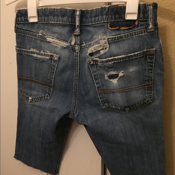 Custom distressed jean shorts - Picture 5 of 8
